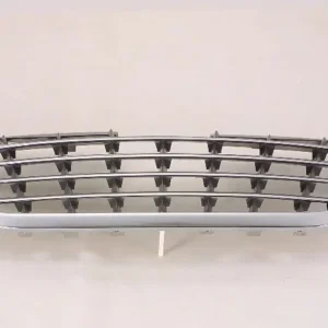2008-2010 Chrysler Town And Country Grille Chrome/dark Gray Touring/ltd