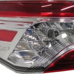 2018-2020 Toyota Camry Tail Lamp Driver Side Usa Xle Model CAPA