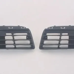 2005-2010 Volkswagen Jetta Grille Lower Driver Side w/o Fog Lamp Hole